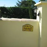 La Soleillade Mit Exklusiver Nutzung Des Grossen Pools By Interhome Apartment Laudun