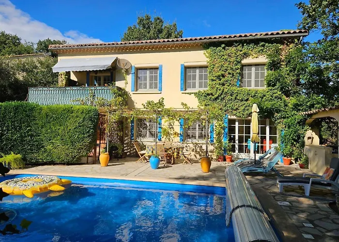 La Soleillade Mit Exklusiver Nutzung Des Grossen Pools By Interhome * Laudun