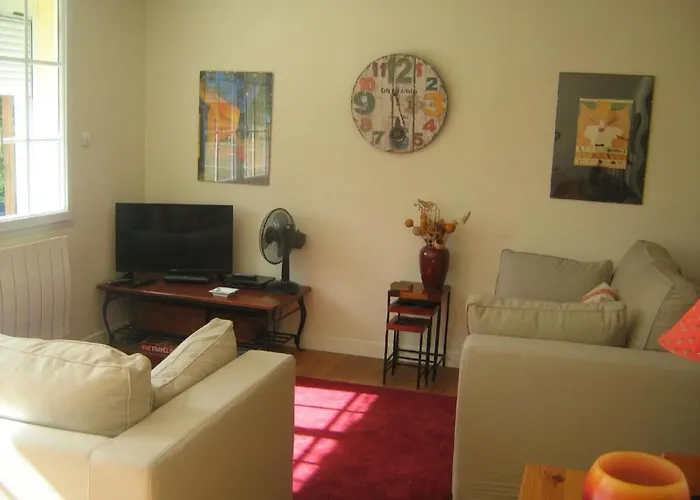 アパート La Soleillade Mit Exklusiver Nutzung Des Grossen Pools By Interhome